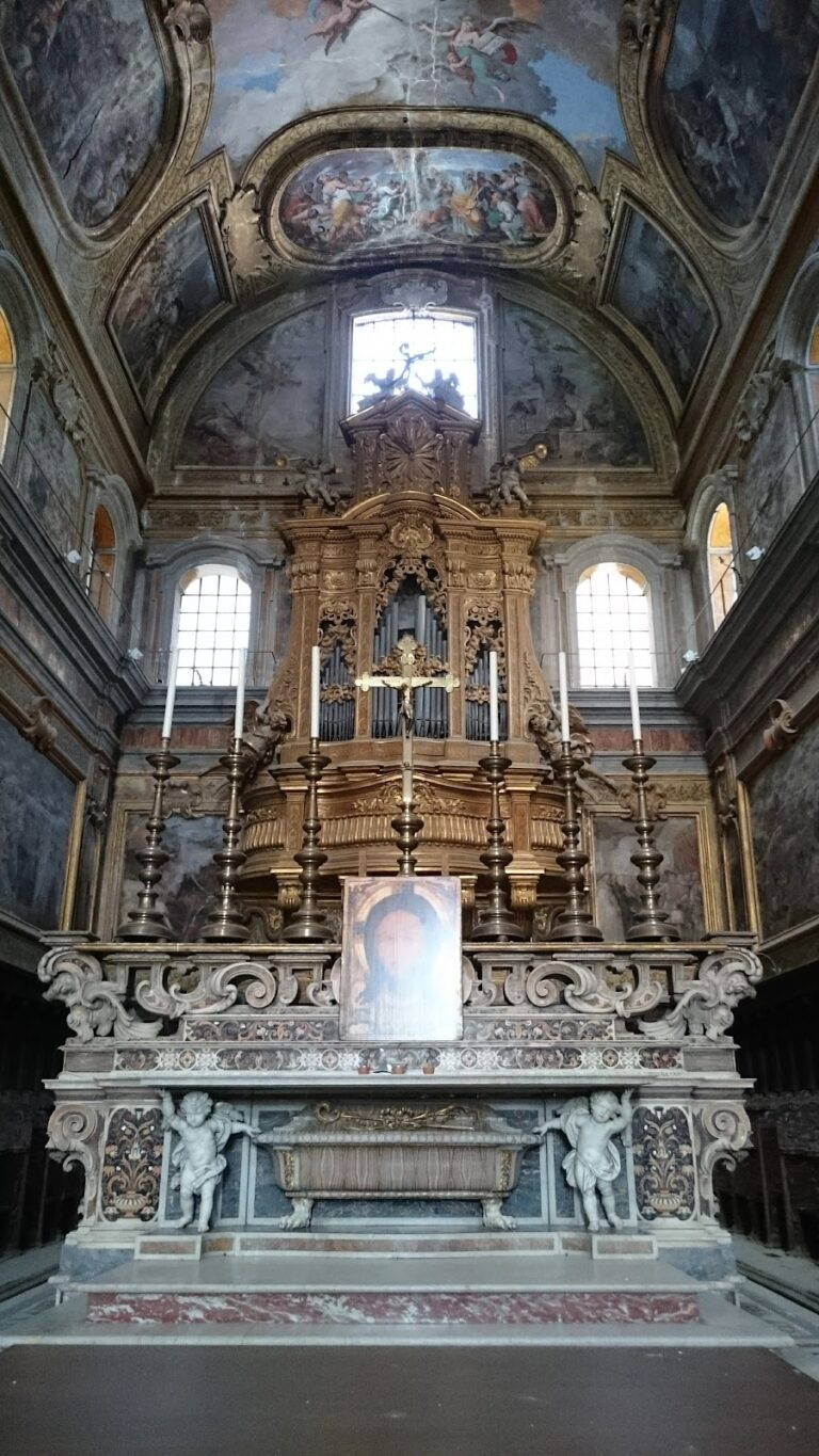 Santi Severino e Sossio, Naples: Church and Benedictine Monastery Complex