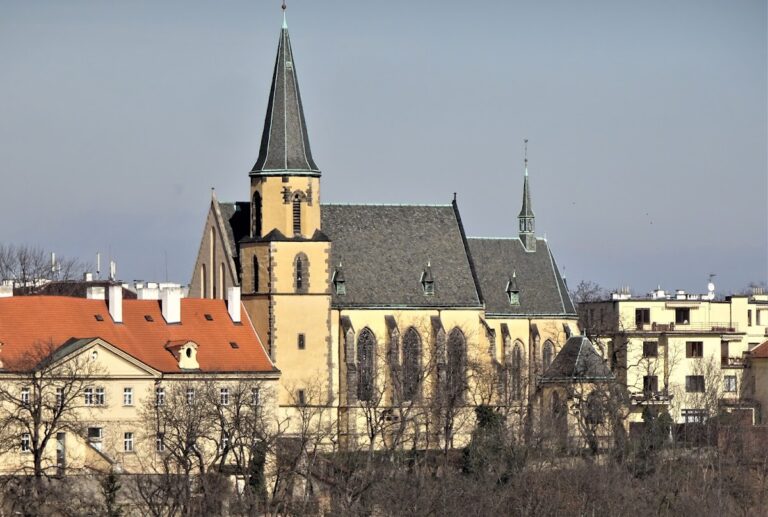 Church of St. Apollinaire: A Gothic Parish Church in Prague
