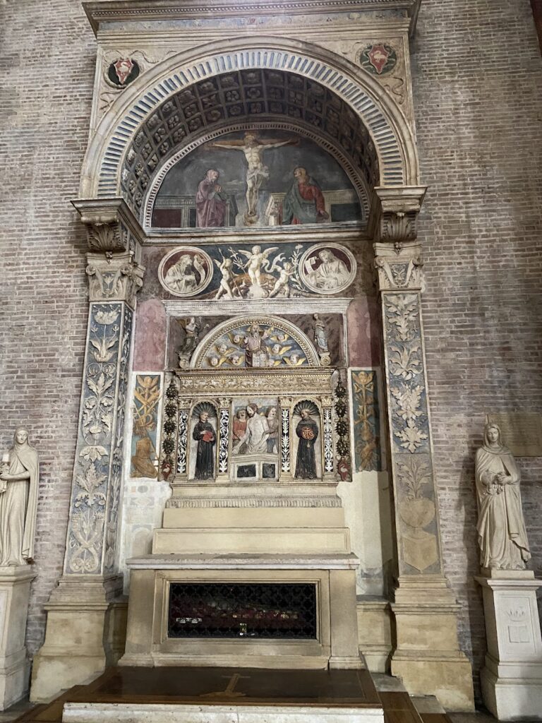 Saint Lorenzo Church in Vicenza: A Franciscan Gothic Church in Italy 4 Saint Lorenzo Church in Vicenza