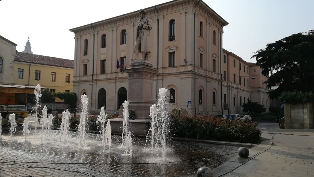 Saint Lorenzo Church in Vicenza: A Franciscan Gothic Church in Italy 5 Saint Lorenzo Church in Vicenza