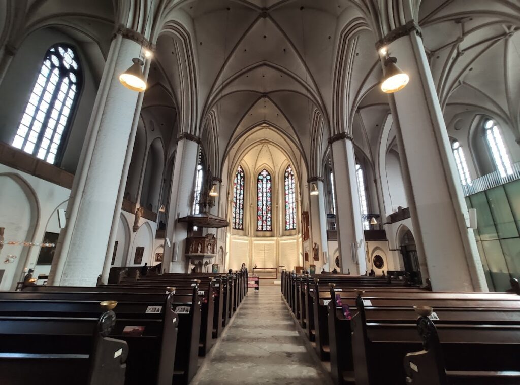 St. Peter’s Church: Hamburg’s Oldest Parish Church 1 St. Peter’s Church
