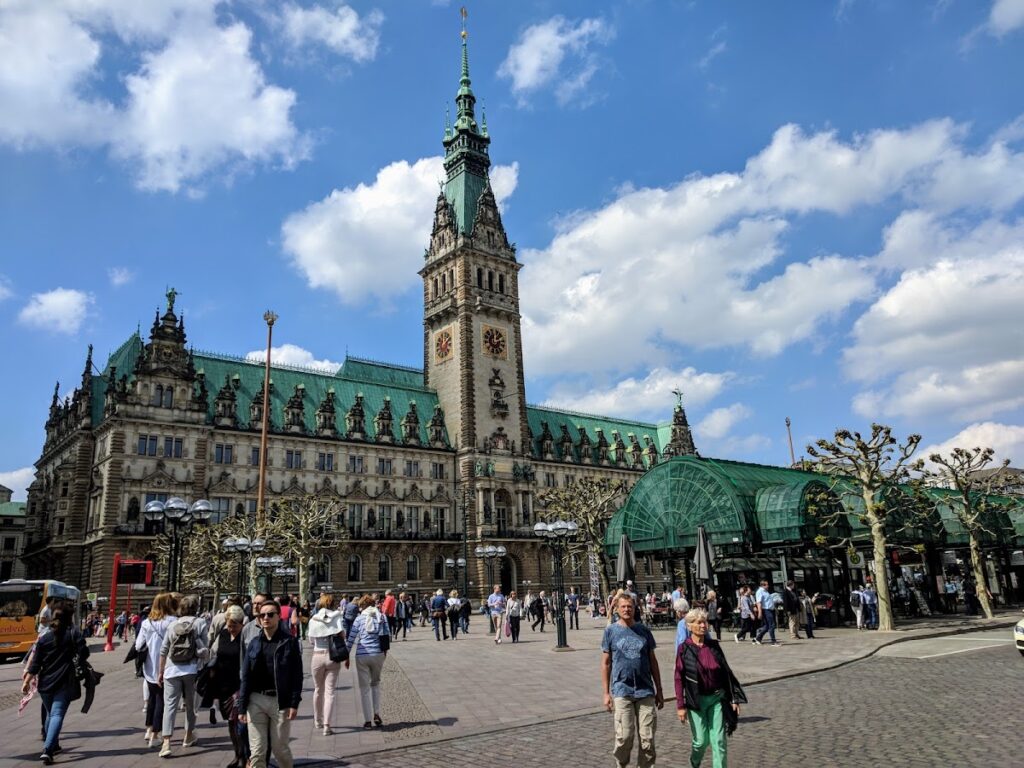 St. Peter’s Church: Hamburg’s Oldest Parish Church 2 St. Peter’s Church
