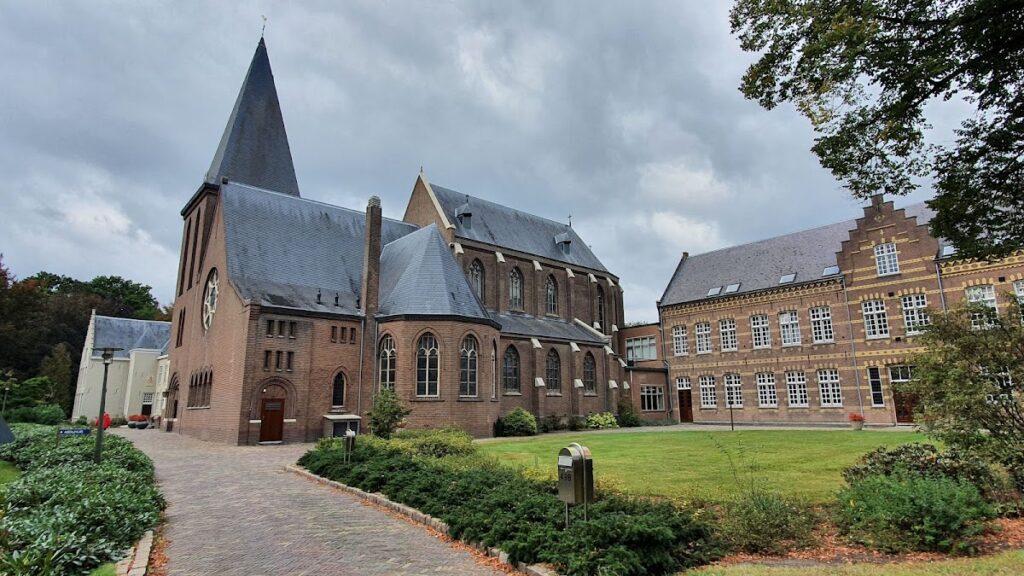 Berne Abbey: A Premonstratensian Monastic Community in the Netherlands 2 Berne Abbey