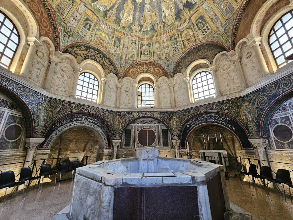 Baptistry of Neon: Ravenna’s Early Christian Baptistry 4 Baptistry of Neon