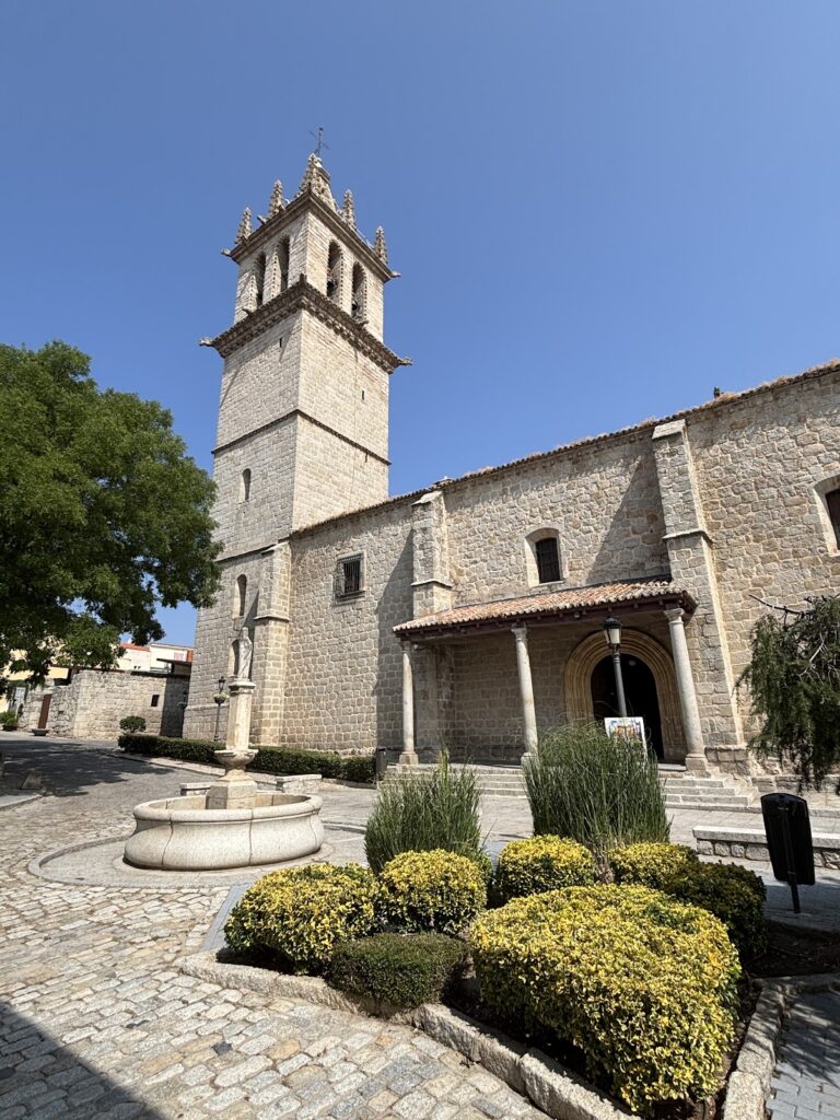 Basilica of the Assumption of Our Lady: Gothic Parish Church in Colmenar Viejo 2 Basilica of the Assumption of Our Lady