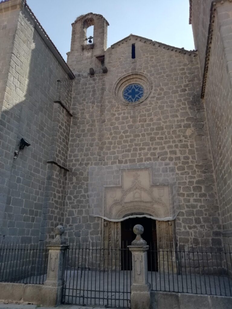 Basilica of the Assumption of Our Lady: Gothic Parish Church in Colmenar Viejo 5 Basilica of the Assumption of Our Lady