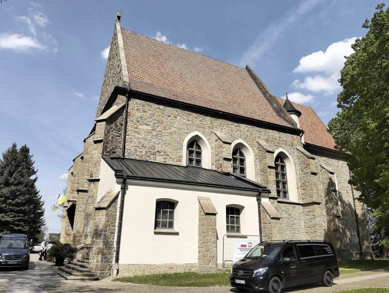 Church of the Assumption in Jasło: A Late Gothic Parish and Collegiate Church