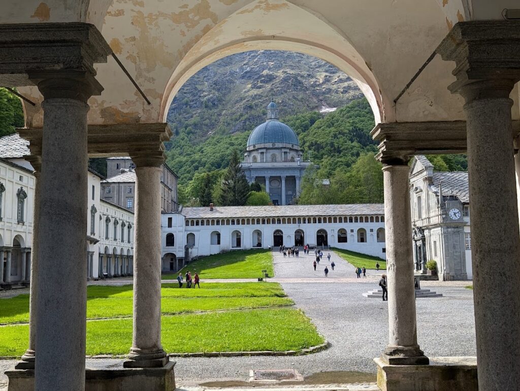 Basilica Shrine of the Black Madonna: A Marian Pilgrimage Complex in Italy 5 Basilica Shrine of the Black Madonna