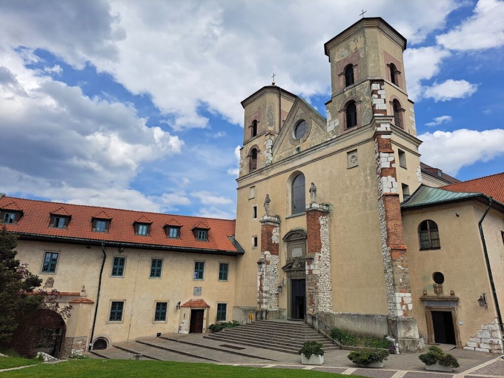 Tyniec Abbey: A Benedictine Monastery and Fortress in Poland 4 Tyniec Abbey