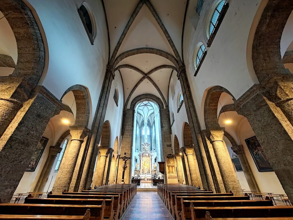Franciscan Church, Salzburg: A Romanesque and Gothic Convent Church 3 Franciscan Church, Salzburg