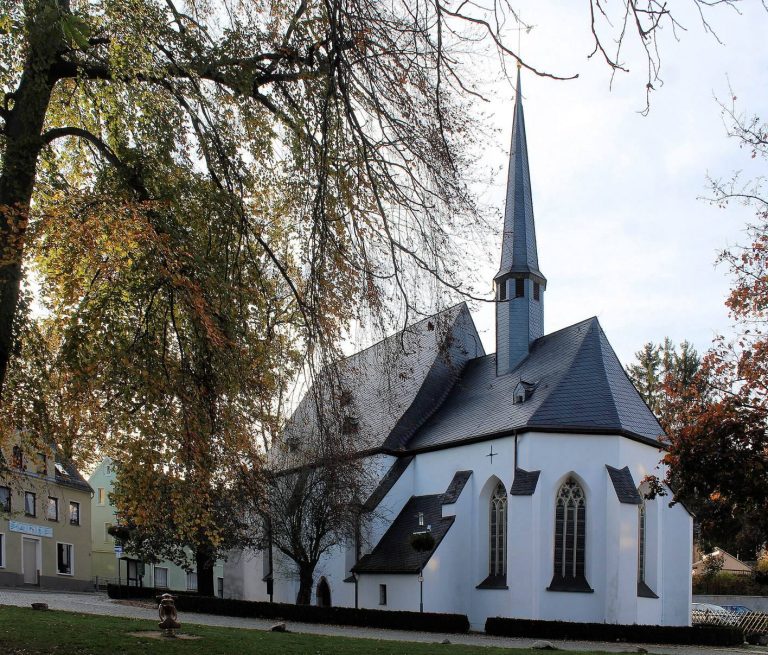 Marienkirche: A Medieval Catholic Parish Church in Stollberg/Erzgebirge