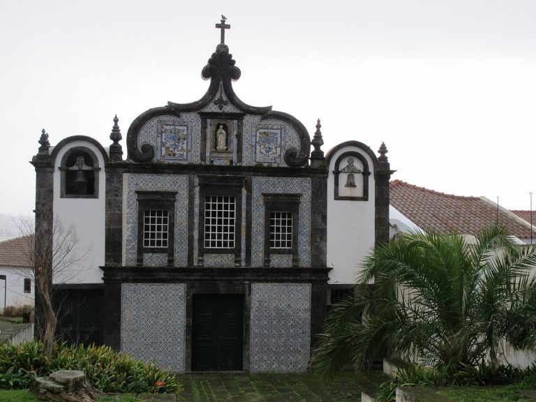 Convent of Caloura: A Portuguese Religious Complex in the Azores
