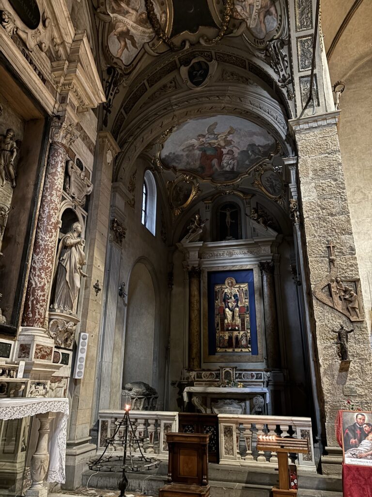 Chiesa di Santa Maria Maggiore: An Historic Marian Church in Florence 2 Chiesa di Santa Maria Maggiore