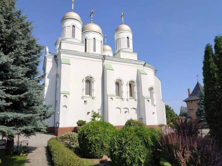 Zymne Monastery: An Orthodox Monastic Complex in Ukraine