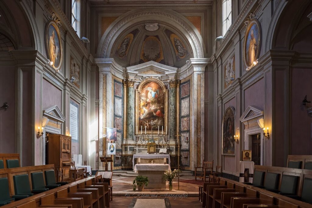 Church of Santi Michele e Magno: A Medieval Frisian Church in Rome 1 Church of Santi Michele e Magno