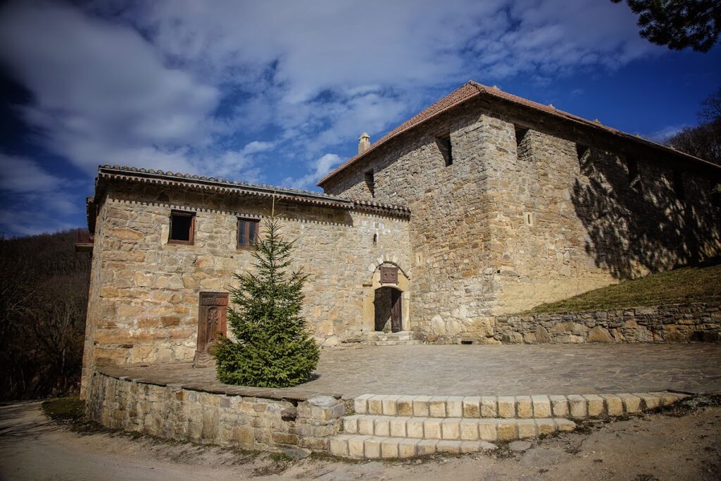 Surb Khach Monastery: A Medieval Armenian Apostolic Monastery in Ukraine 2 Surb Khach Monastery