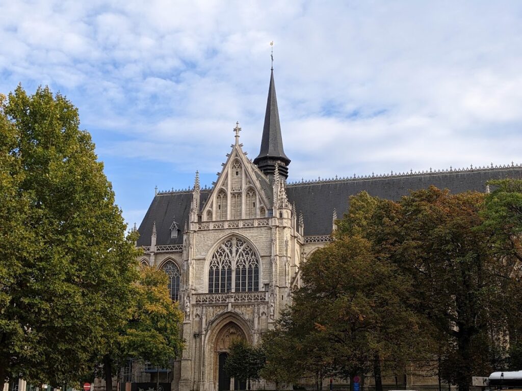 Church of Our Lady of Victories at the Sablon: A Brabantine Gothic Parish Church in Brussels 3 Church of Our Lady of Victories at the Sablon