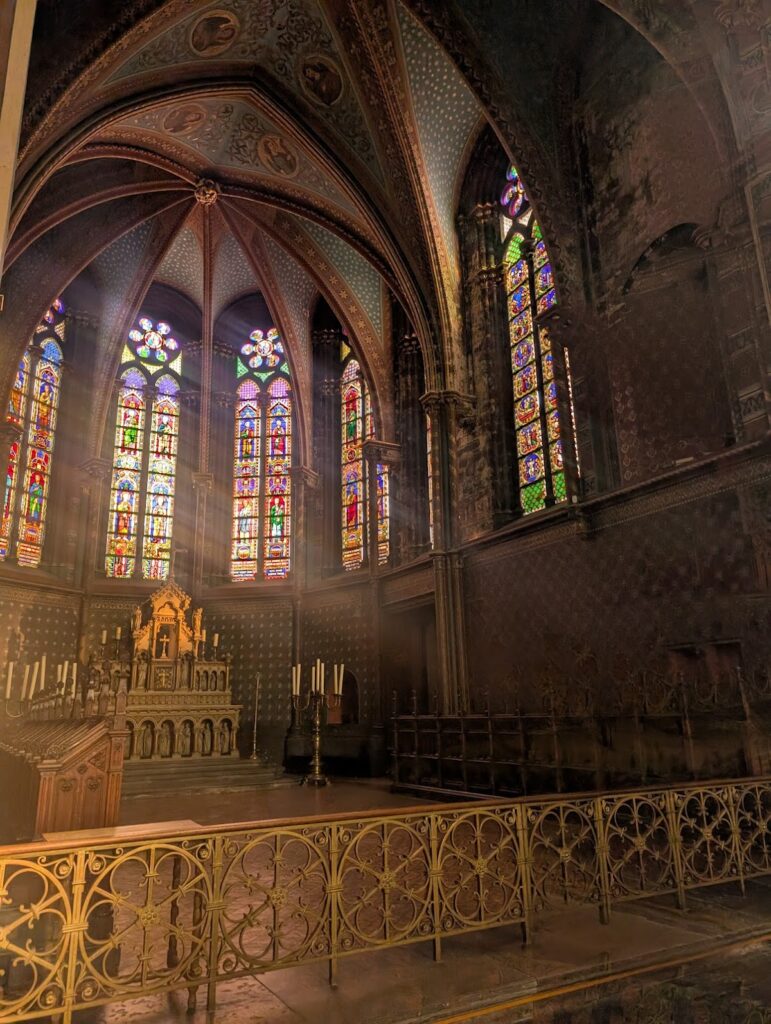 Church of Our Lady of Victories at the Sablon: A Brabantine Gothic Parish Church in Brussels 4 Church of Our Lady of Victories at the Sablon