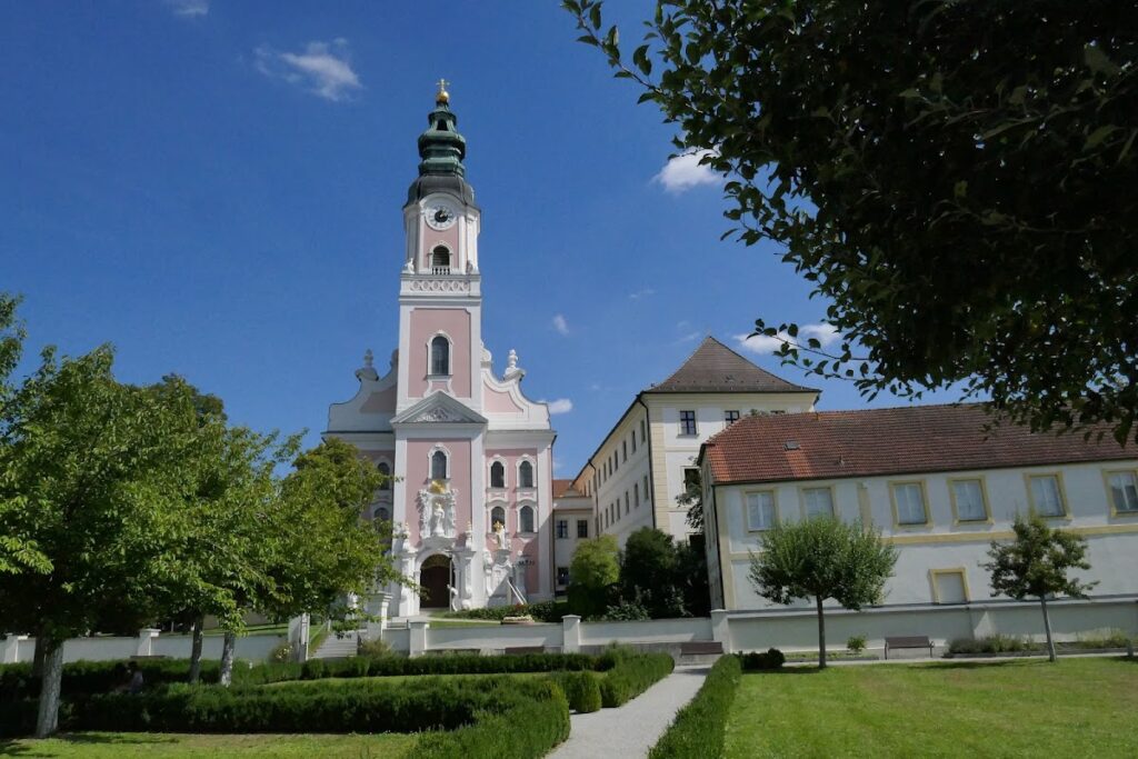 Mariä Himmelfahrt: The Former Cistercian Abbey Church in Aldersbach, Germany 2 Mariä Himmelfahrt