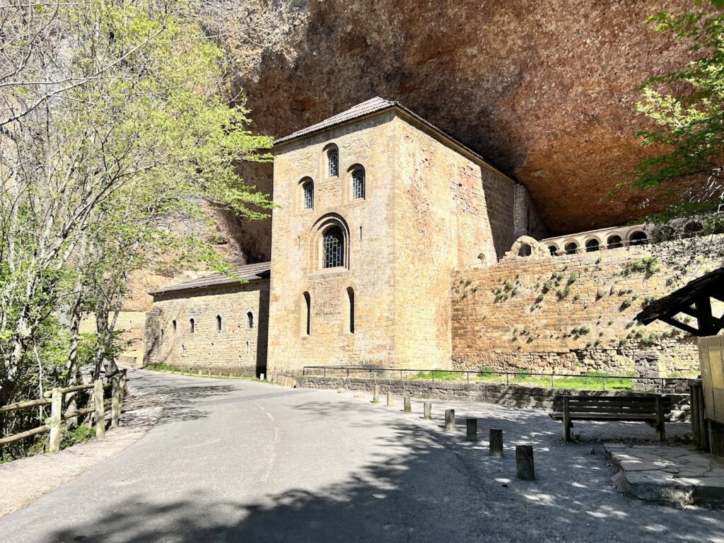 Royal Monastery of San Juan de la Peña: A Medieval Monastic and Royal Burial Centre in Spain 2 Royal Monastery of San Juan de la Peña