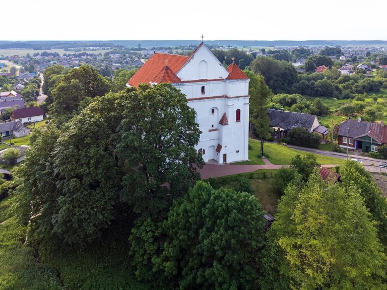 Transfiguration Church, Navahrudak: A Roman Catholic Parish Church in Belarus
