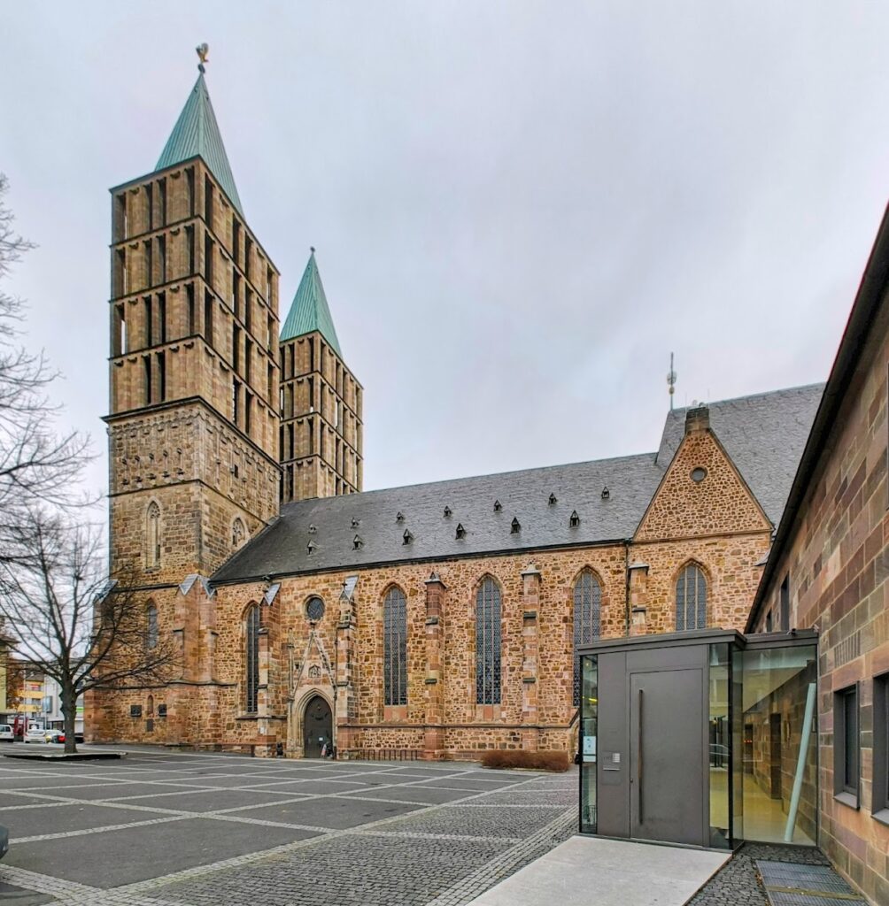 Martinskirche: Protestant Parish and Bishop’s Church in Kassel 1 Martinskirche