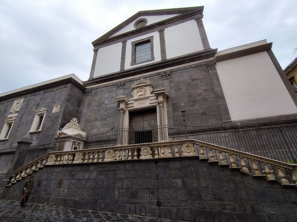 Santa Maria La Nova: Franciscan Church and Monastery in Naples 2 Santa Maria La Nova