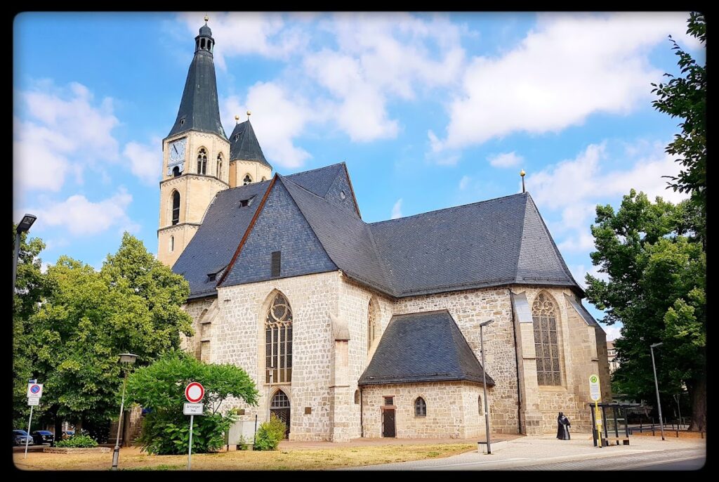 St. Blasii: A Medieval Evangelical Lutheran Parish Church in Nordhausen 1 St. Blasii