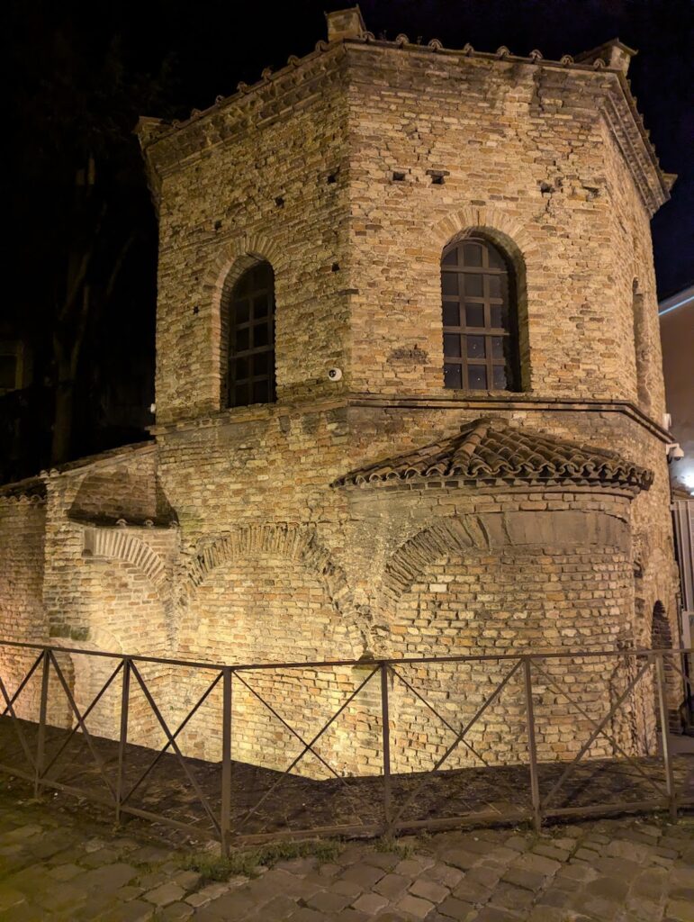 Arian Baptistry: An Ostrogothic Baptistry in Ravenna 5 Arian Baptistry