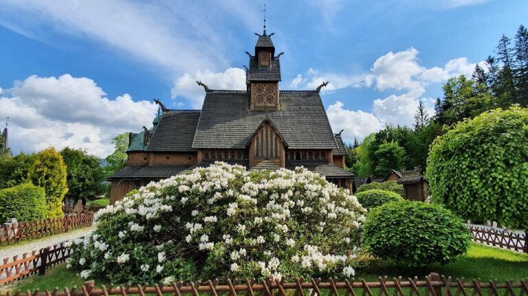 Vang Stave Church: A Medieval Norwegian Church in Karpacz, Poland
