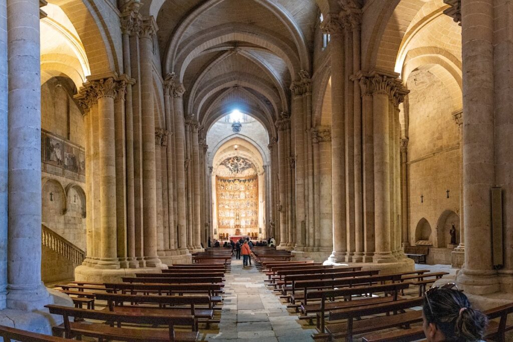 Salamanca Old Cathedral: A Medieval Fortified Cathedral in Spain 1 Salamanca Old Cathedral
