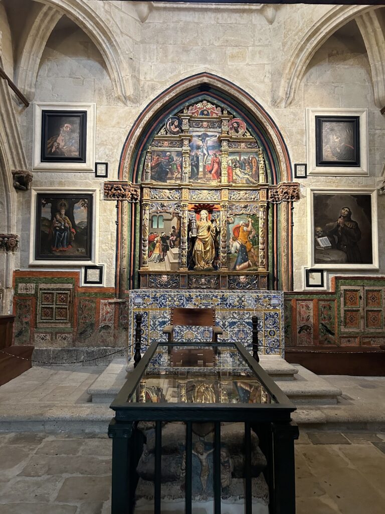 Salamanca Old Cathedral: A Medieval Fortified Cathedral in Spain 3 Salamanca Old Cathedral