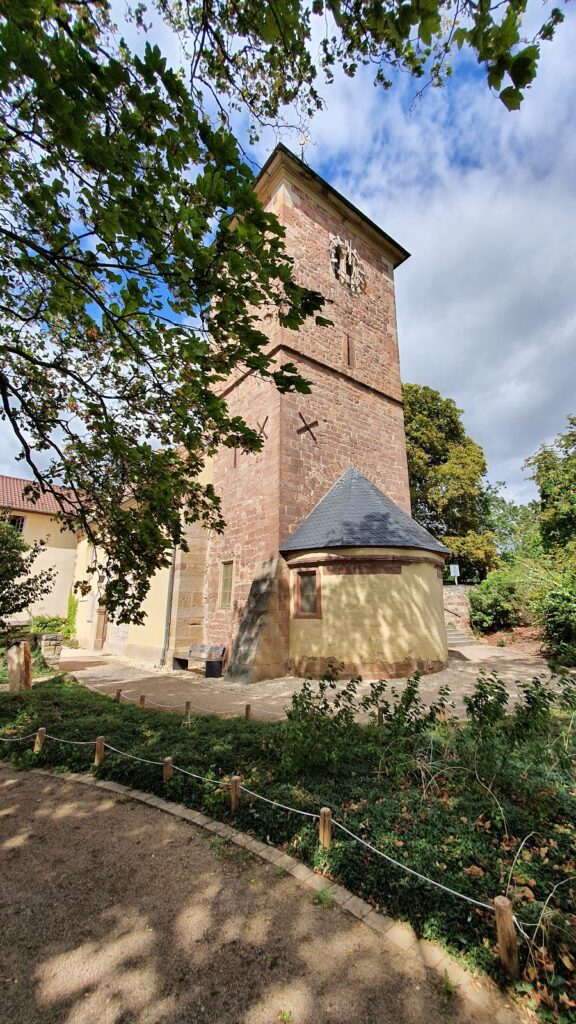 St. Jacob's Church, Herxheim am Berg: A Historic Protestant Parish Church in Germany 1 St. Jacob's Church, Herxheim am Berg