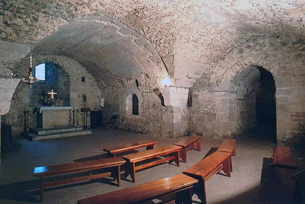 San Giovanni in Fiore Abbey: A Florense Monastic Foundation in Italy 5 San Giovanni in Fiore Abbey