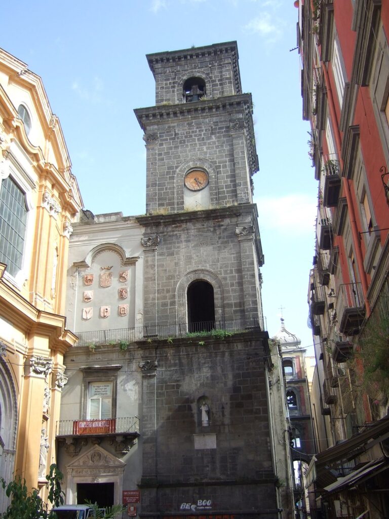 San Lorenzo Maggiore: A Franciscan Basilica and Convent in Naples 5 San Lorenzo Maggiore