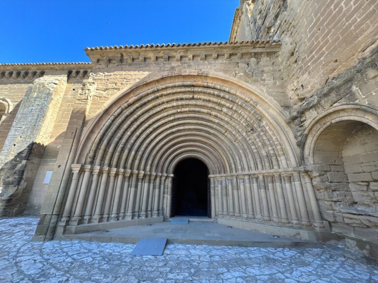 Royal Monastery of Santa María de Sigena: A Royal Hospitaller Monastery in Spain