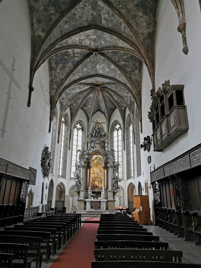 Church of the Holy Trinity: A Franciscan and Evangelical Church in Görlitz 2 Church of the Holy Trinity