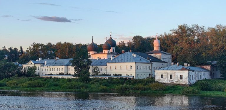 Antoniev Monastery: An Orthodox Monastic Centre in Veliky Novgorod