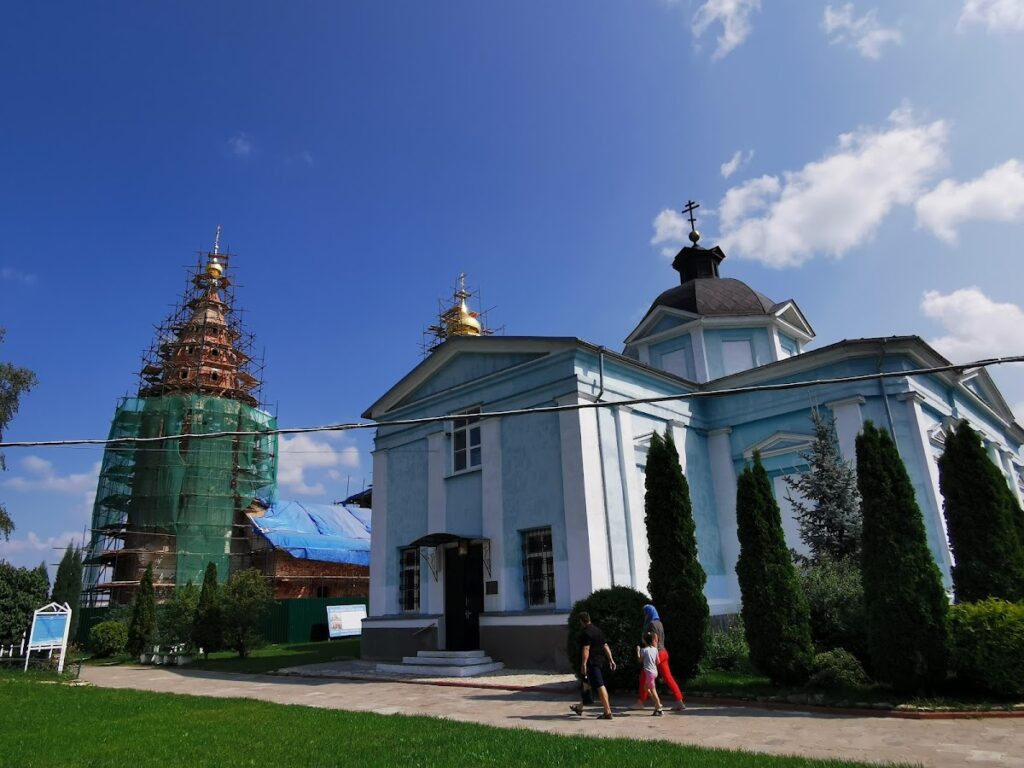 Bobrenev Monastery: A Russian Orthodox Monastic and Defensive Complex 2 Bobrenev Monastery