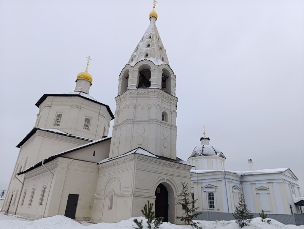 Bobrenev Monastery: A Russian Orthodox Monastic and Defensive Complex 3 Bobrenev Monastery