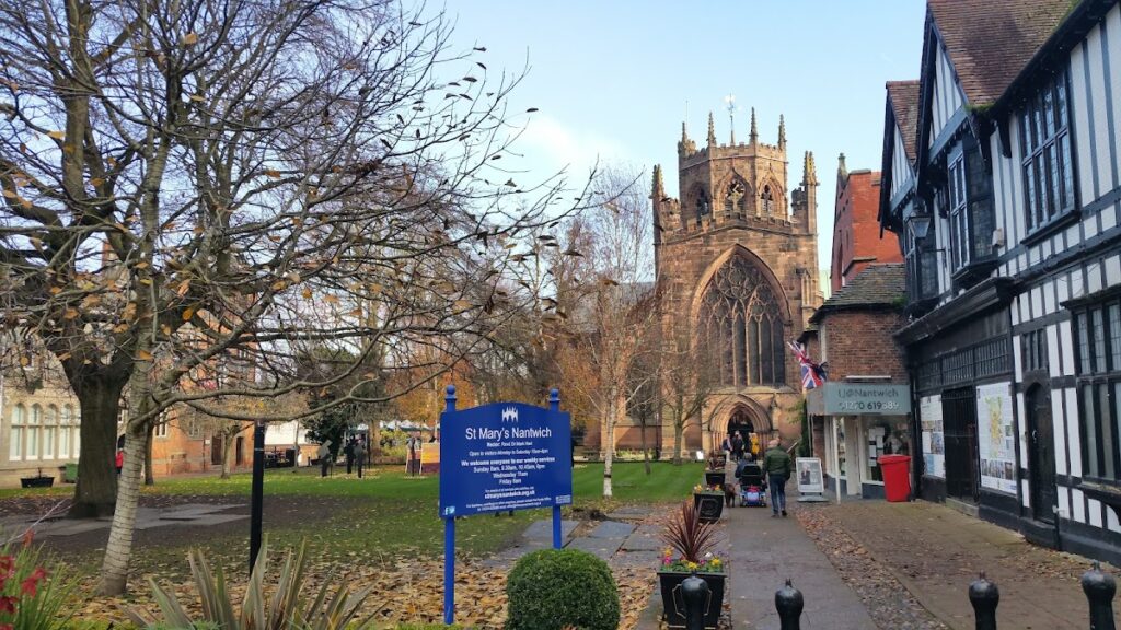 St Mary's Church, Nantwich: A Medieval Parish Church in Cheshire 3 St Mary's Church, Nantwich