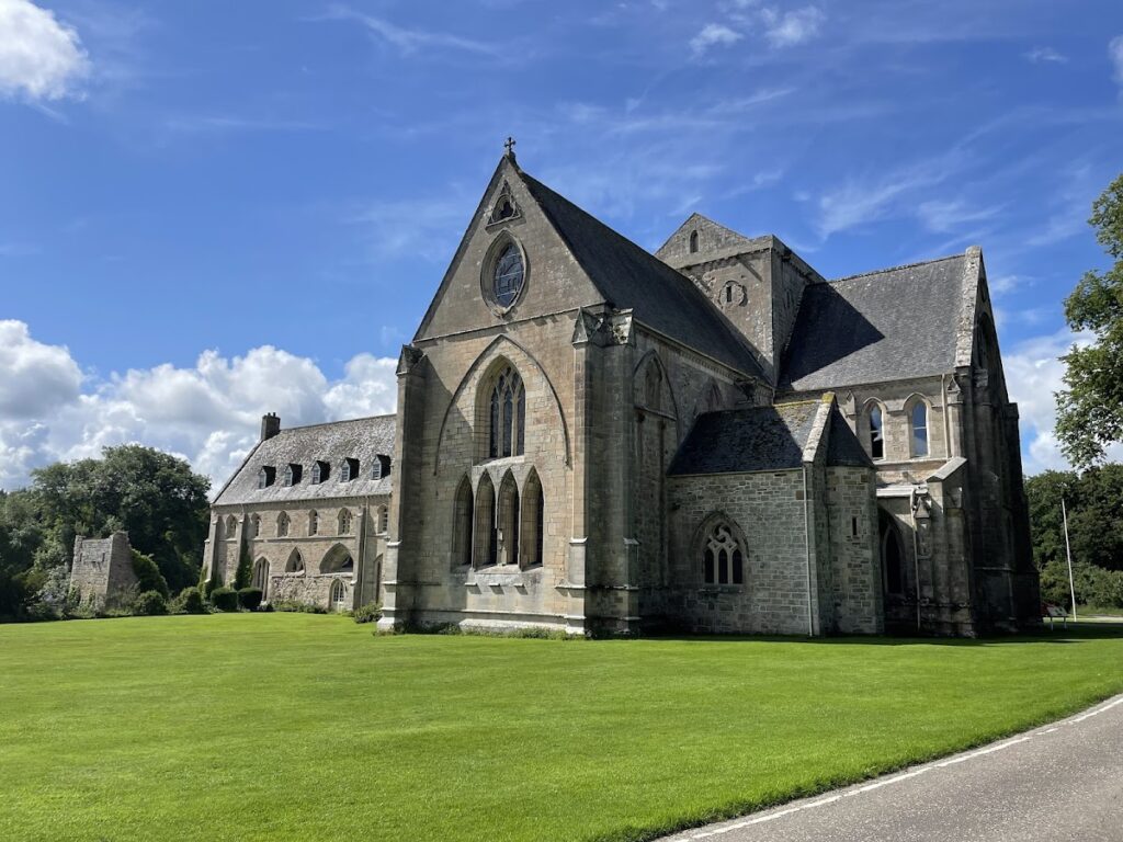 Pluscarden Abbey: A Benedictine Monastery in Scotland 1 Pluscarden Abbey