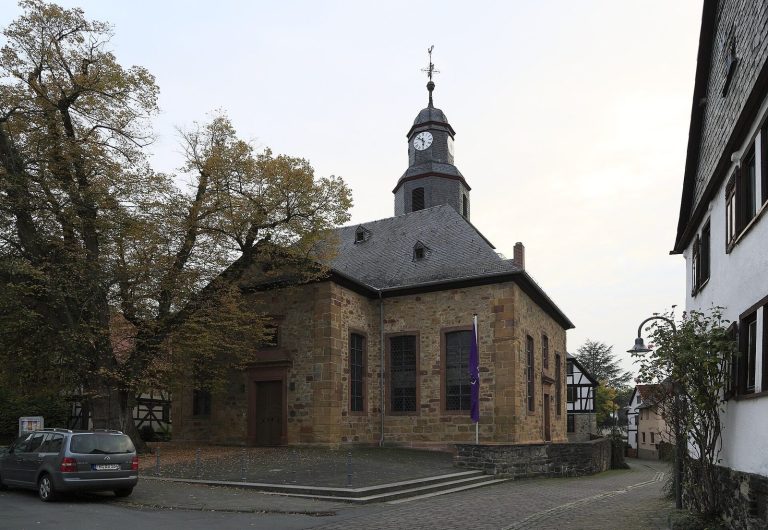 Evangelische Kirche Assenheim: A Neoclassical Protestant Church in Germany