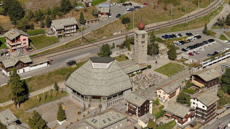 St. Niklaus Parish Church: A Historic Catholic Church in Switzerland