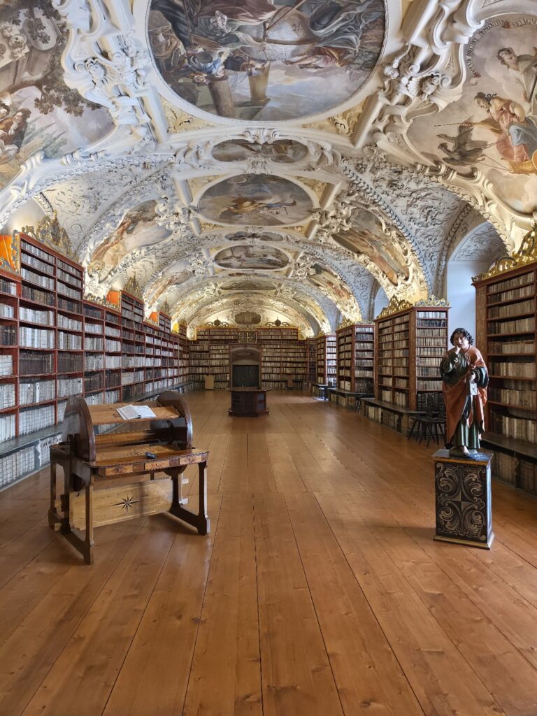 Strahov Monastery: A Premonstratensian Center in Prague