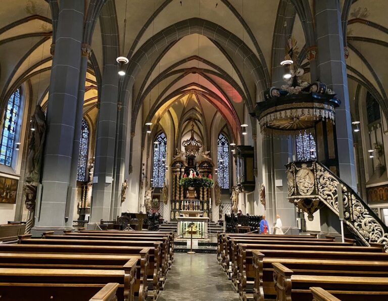 St. Lambertus: Düsseldorf’s Collegiate and Parish Church