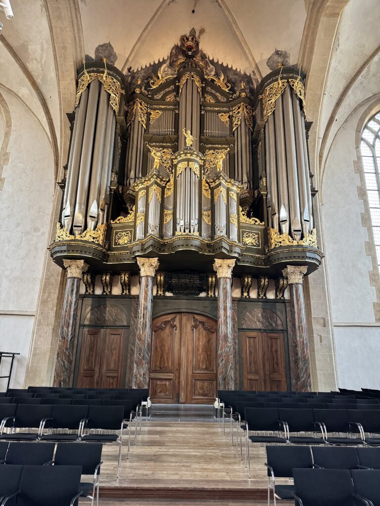 Martinikerk: Groningen’s Historic Parish and Cathedral Church 2 Martinikerk