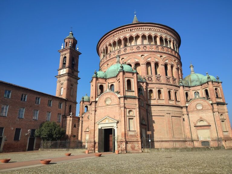 Santa Maria della Croce Sanctuary: A Renaissance Marian Basilica in Crema