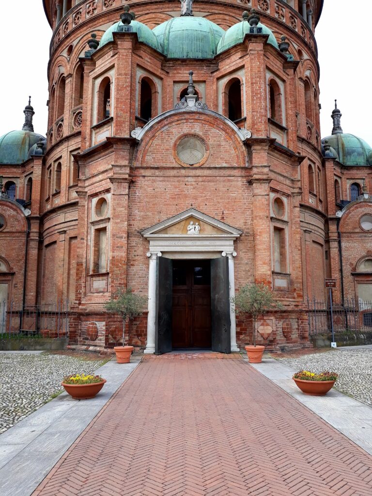 Santa Maria della Croce Sanctuary: A Renaissance Marian Basilica in Crema 2 Santa Maria della Croce Sanctuary