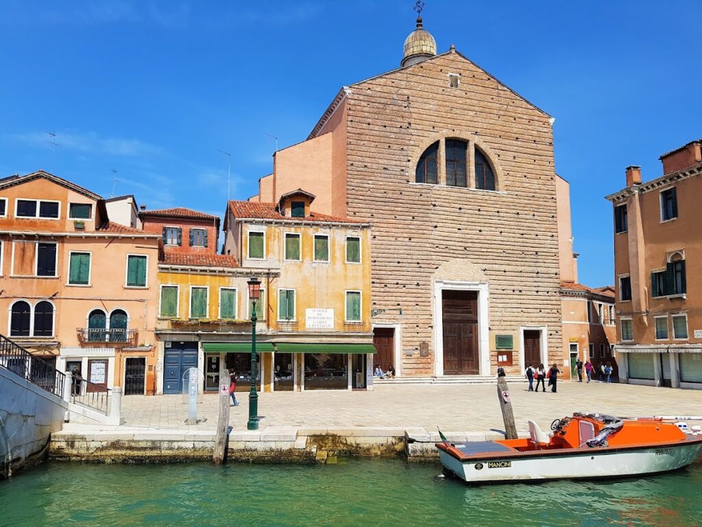 Chiesa di San Pantalon: A Baroque Parish Church in Venice 2 Chiesa di San Pantalon